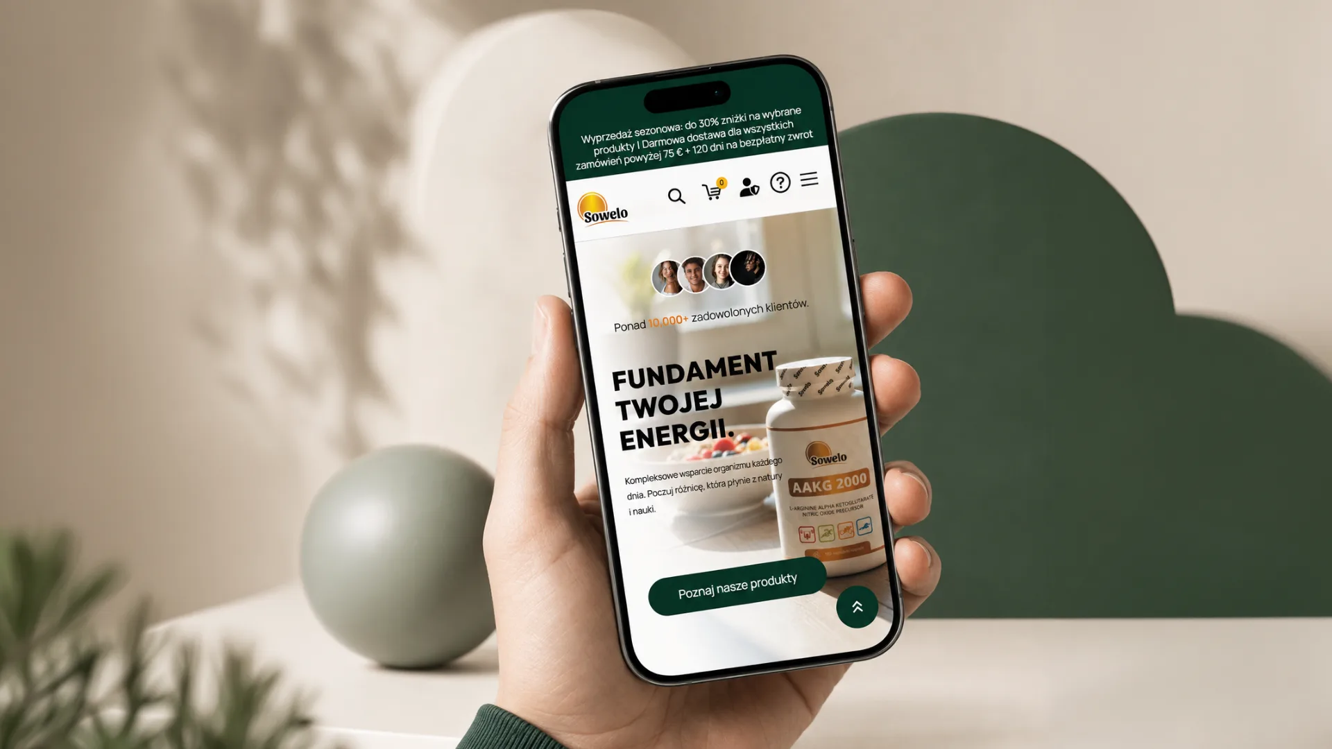 Mobilna wersja sklepu Sowelonutrition na smartfonie – responsywny projekt UI e-commerce
